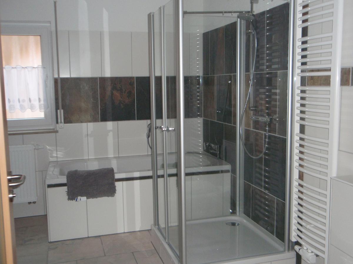 Ferienwohnung Am Schlossberg Arnstadt Bagian luar foto