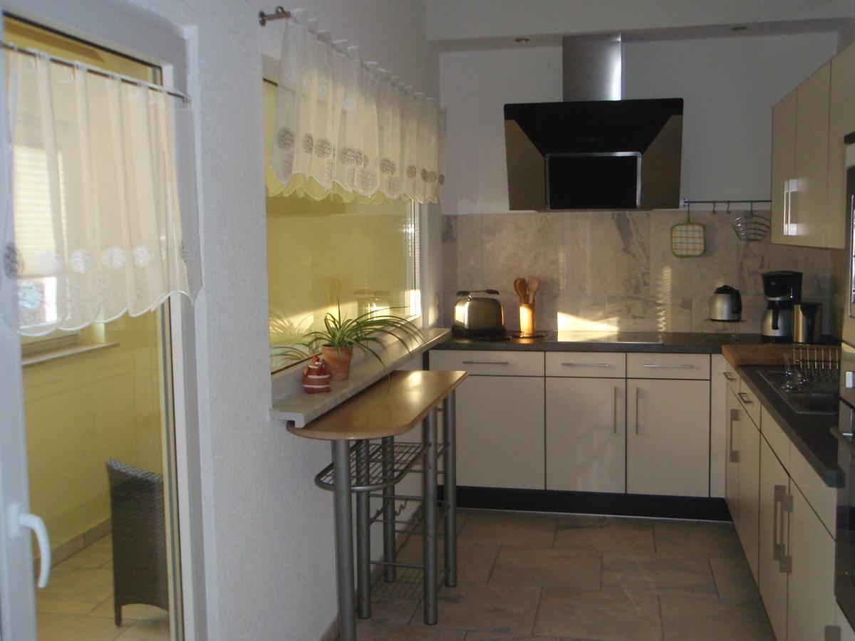 Ferienwohnung Am Schlossberg Arnstadt Bagian luar foto